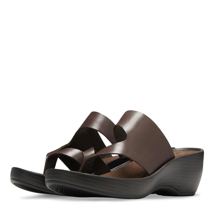 Women's Laurel Wedge Thong Sandal - Image 11